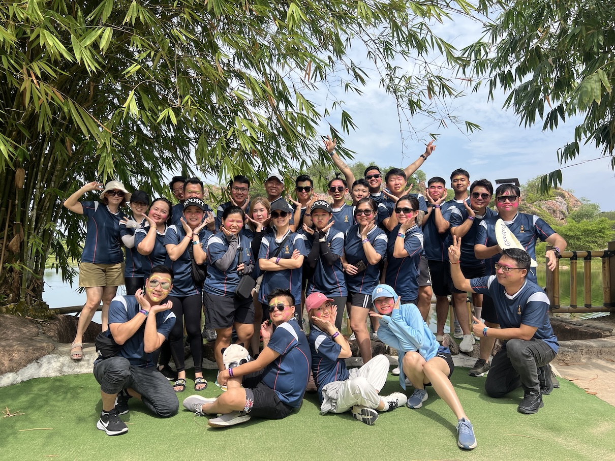Outdoor team building group photo